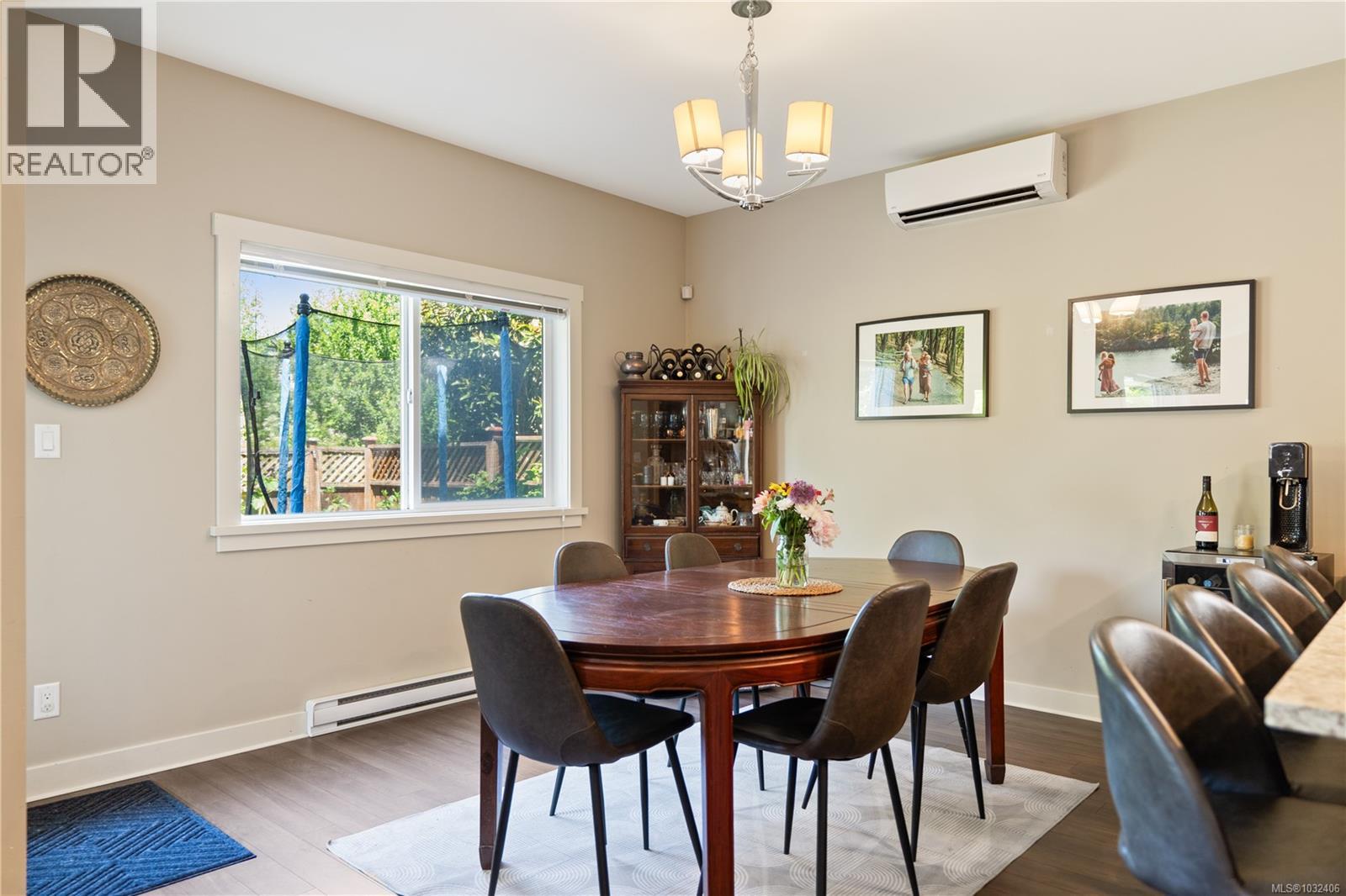  1020 Braeburn Avenue, Langford