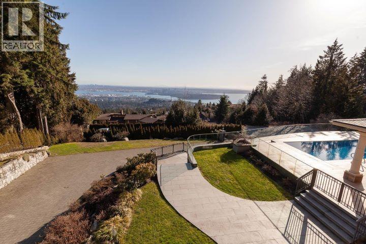 1167 EYREMOUNT DRIVE, West Vancouver