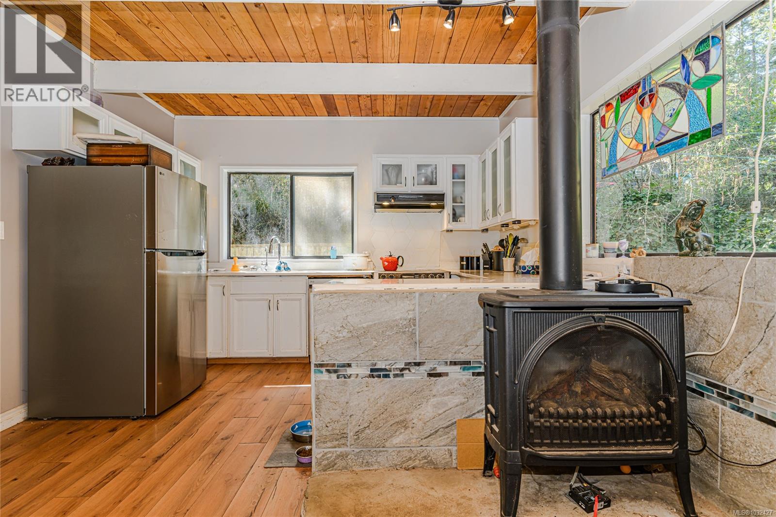  1671 North Beach Road, Salt Spring