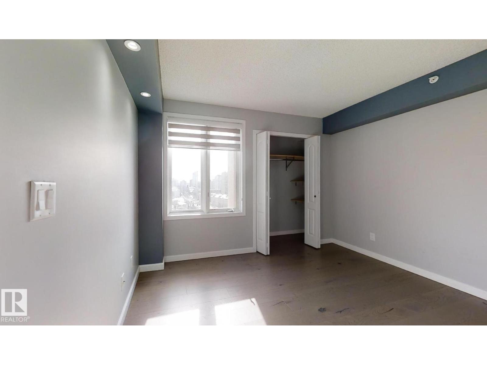 #1404 10909 103 AV NW, Edmonton