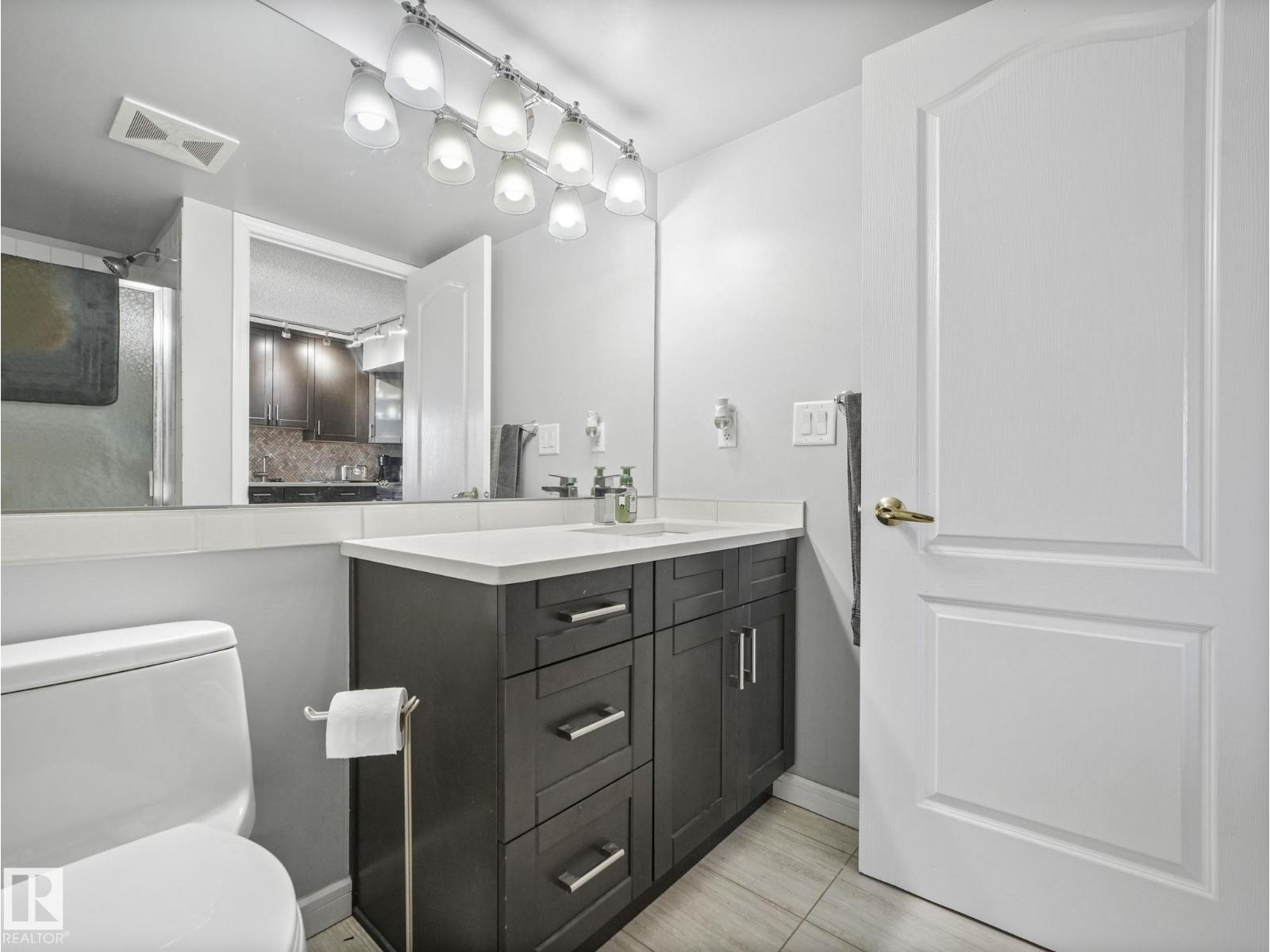 #1404 10909 103 AV NW, Edmonton