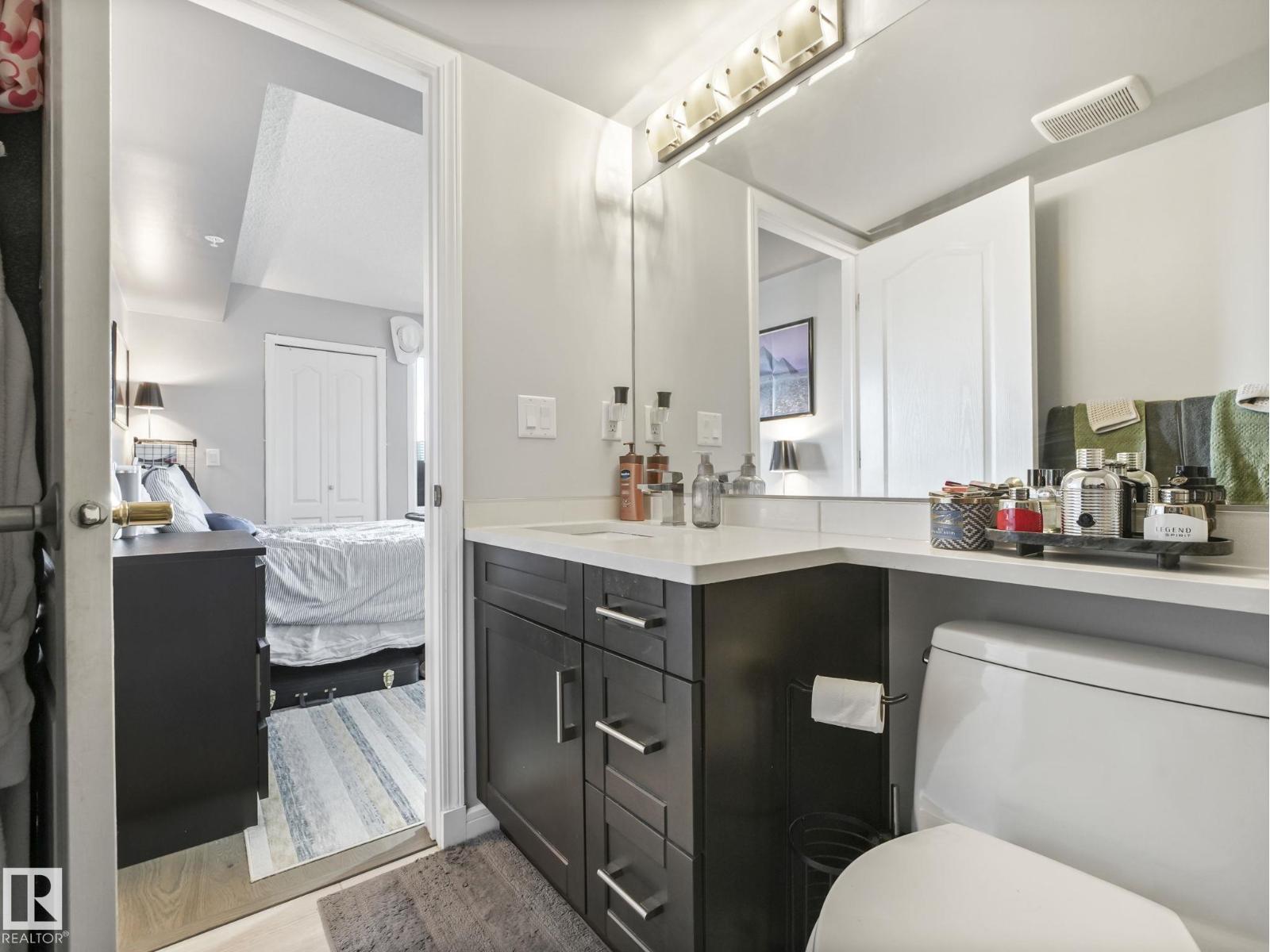 #1404 10909 103 AV NW, Edmonton