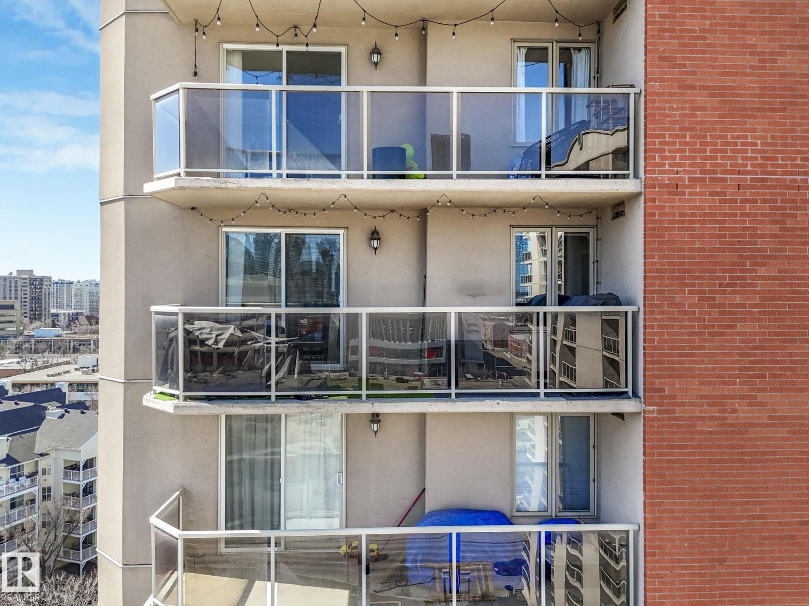 #1404 10909 103 AV NW, Edmonton