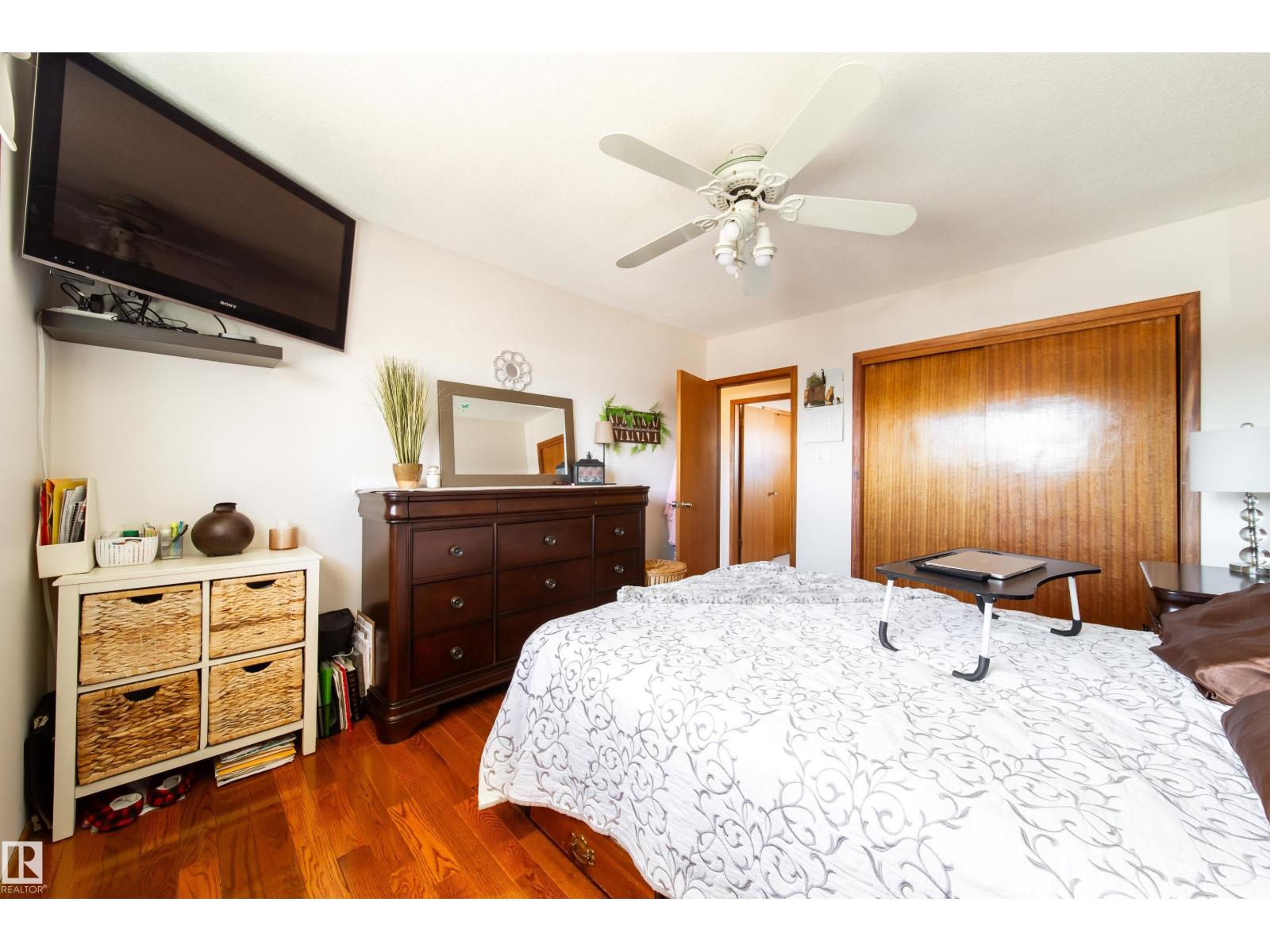 8932 154 ST NW, Edmonton