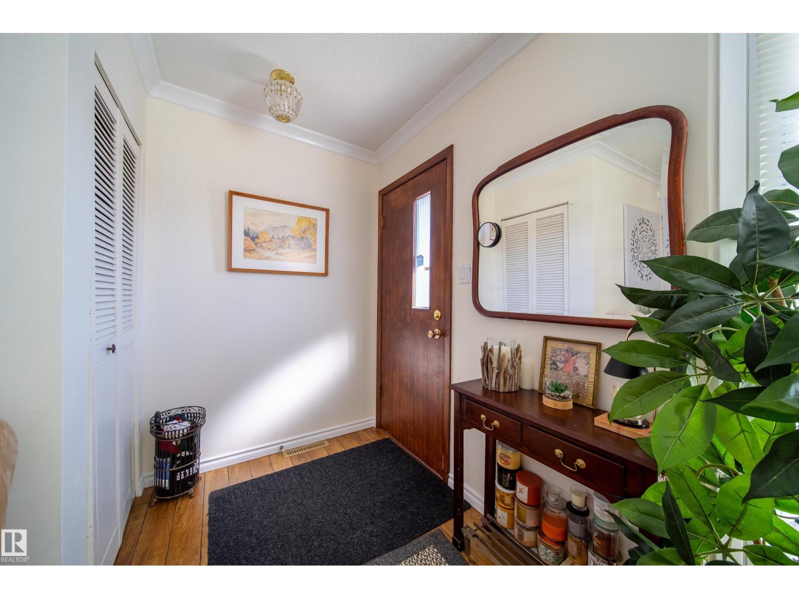 8932 154 ST NW, Edmonton