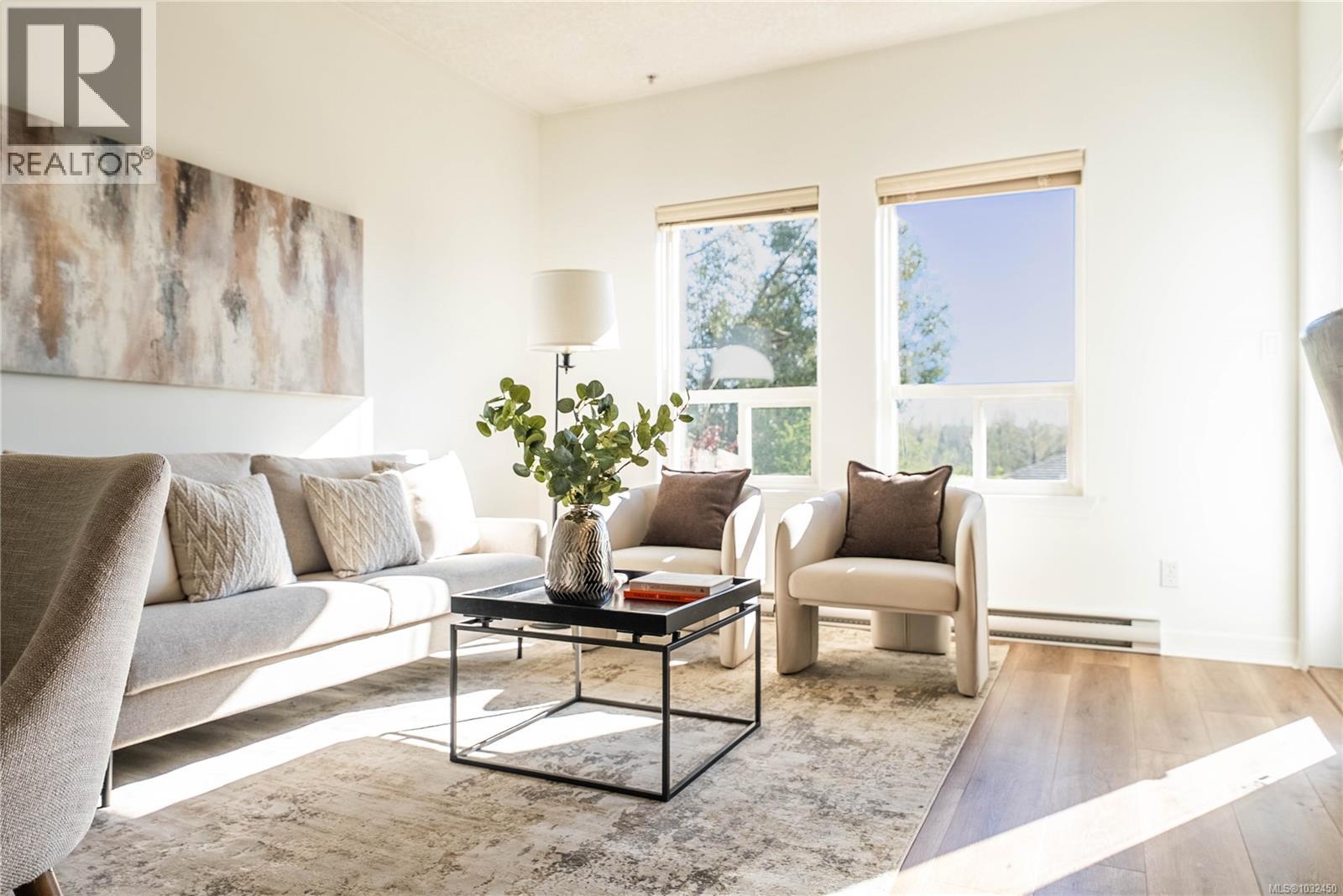 209 3915 Carey Road, Saanich