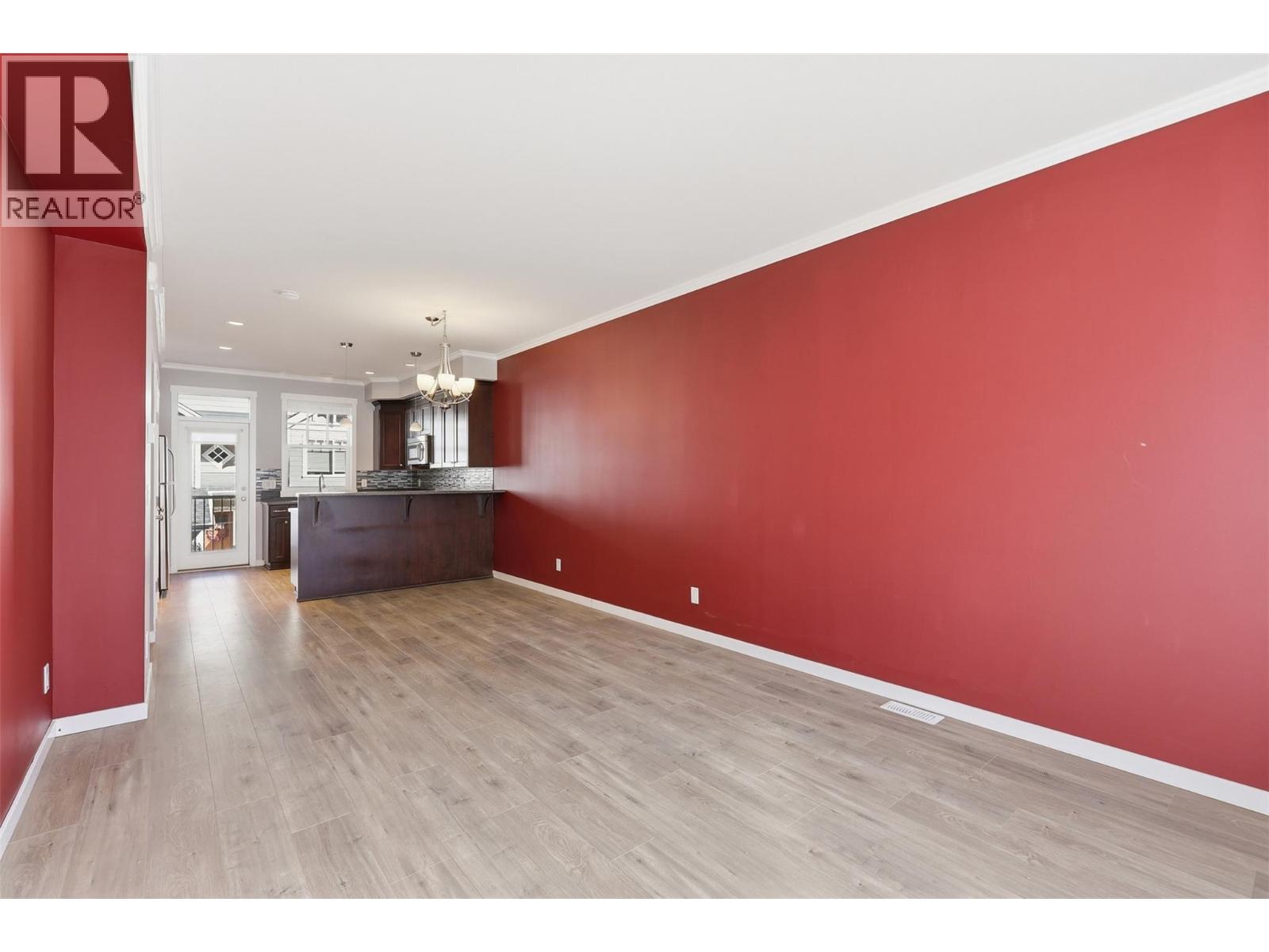 #44 2860 Valleyview Drive Drive - 9