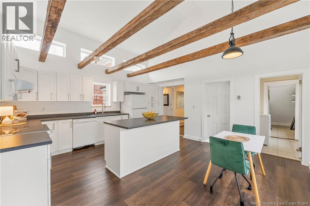 44 QUEEN STREET - 27