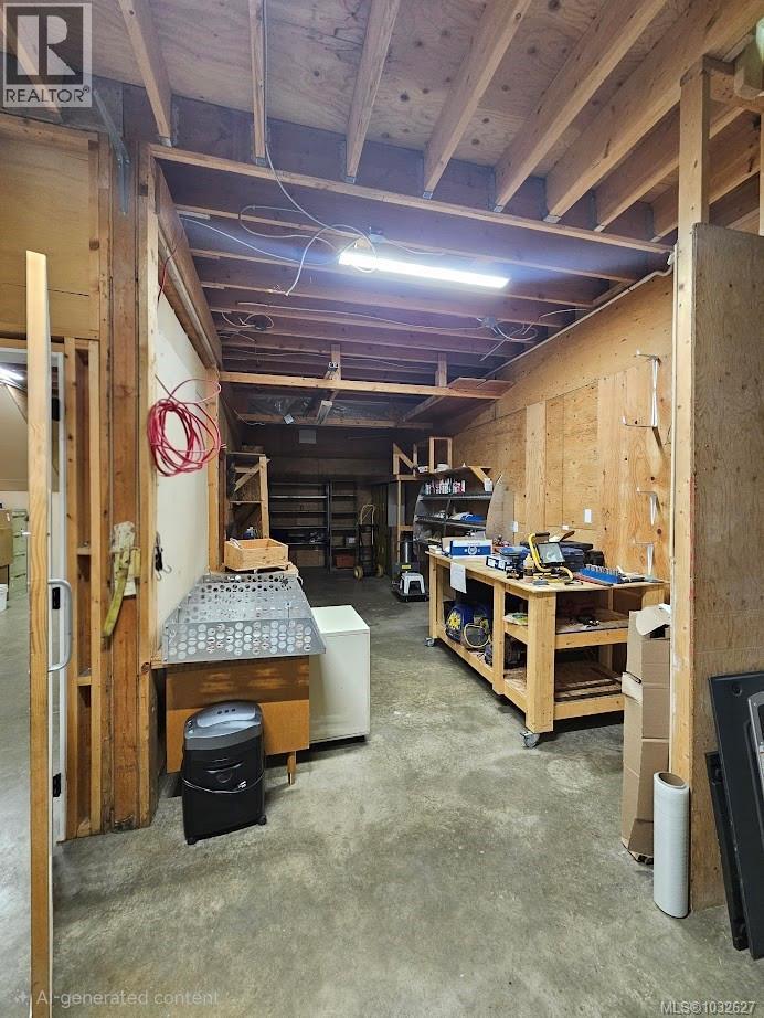 104 425 Stanford Ave E, Parksville