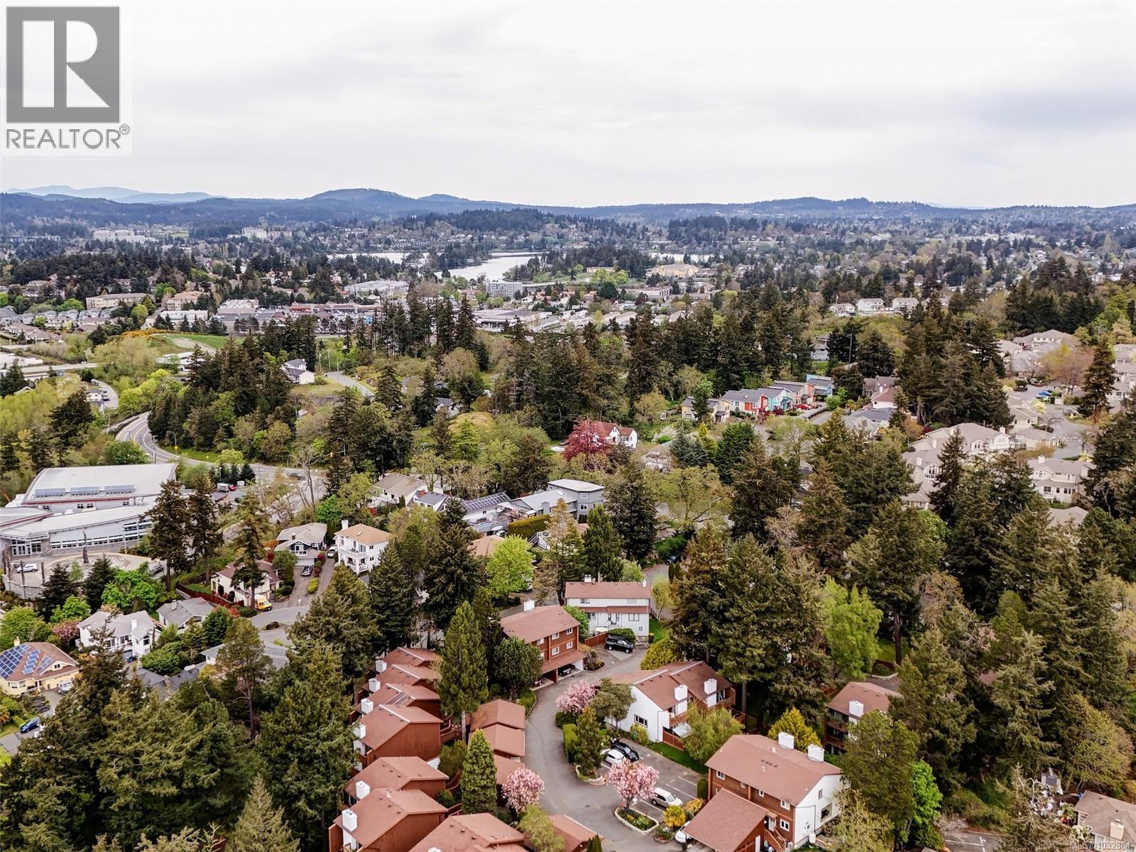 41 909 Admirals Road, Esquimalt