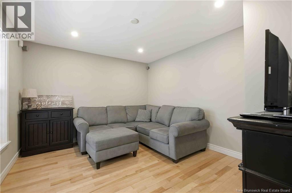 18 Pelican Court - 14