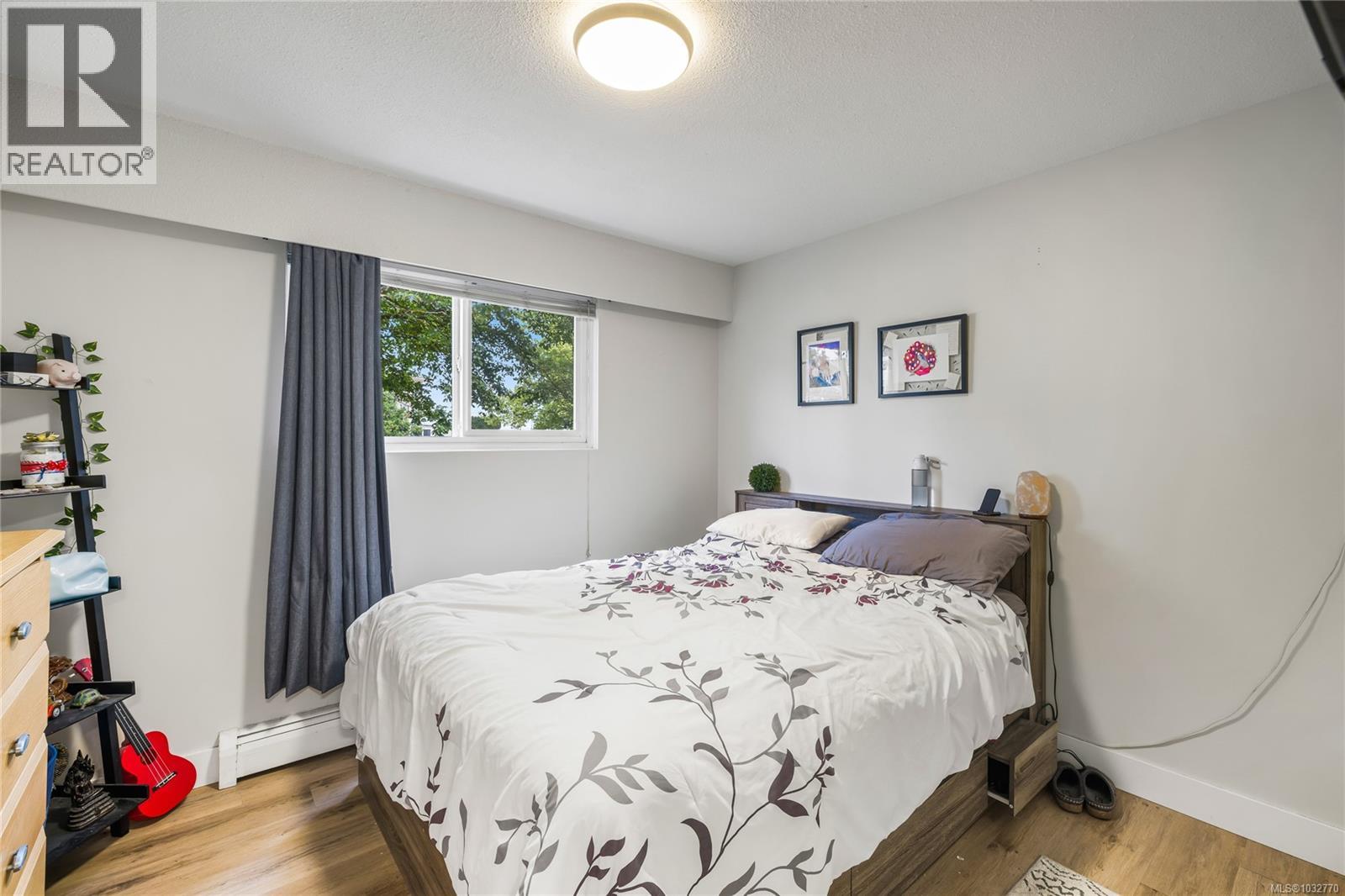 723 Nightingale Cres - 5