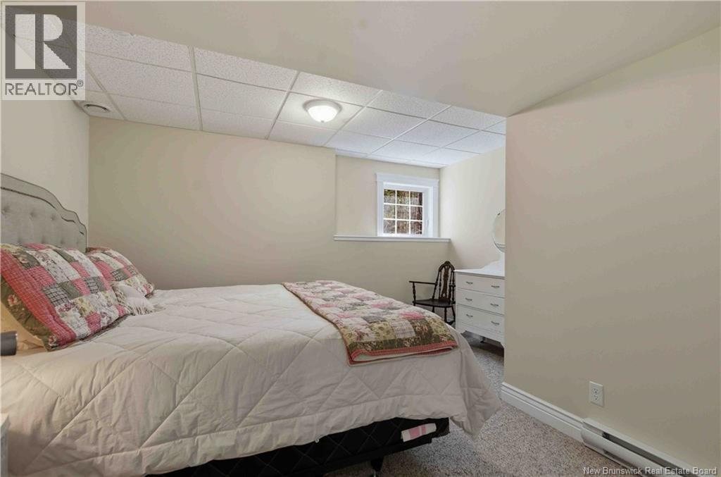 18 Pelican Court - 45