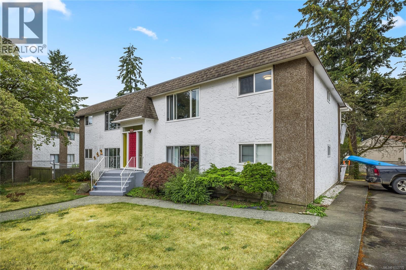 723 Nightingale Cres - 25