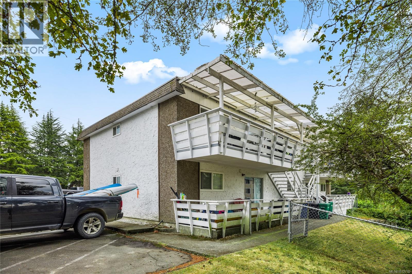 723 Nightingale Cres - 27