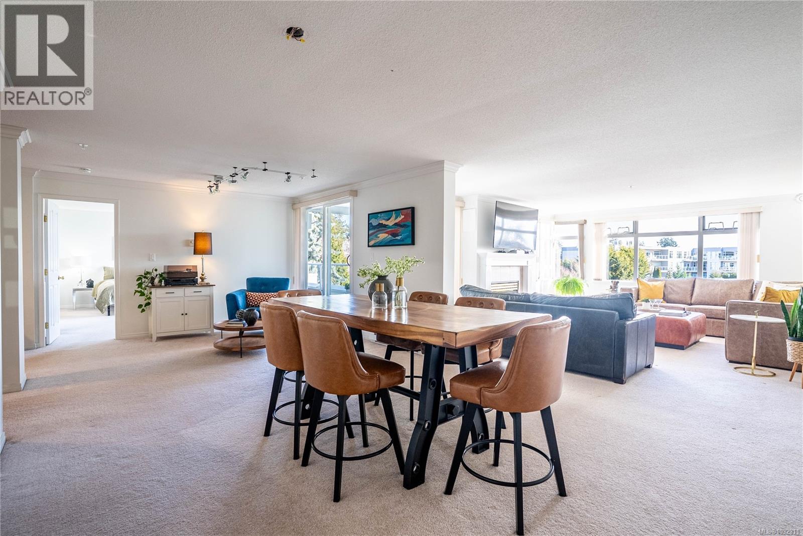 306 5110 Cordova Bay Road, Saanich