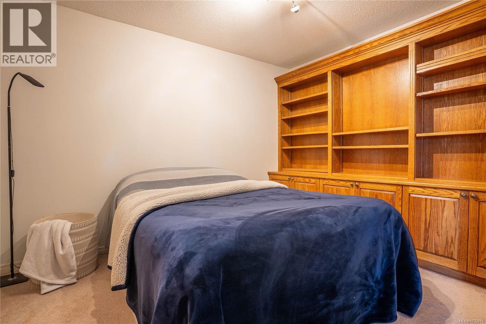 306 5110 Cordova Bay Road, Saanich