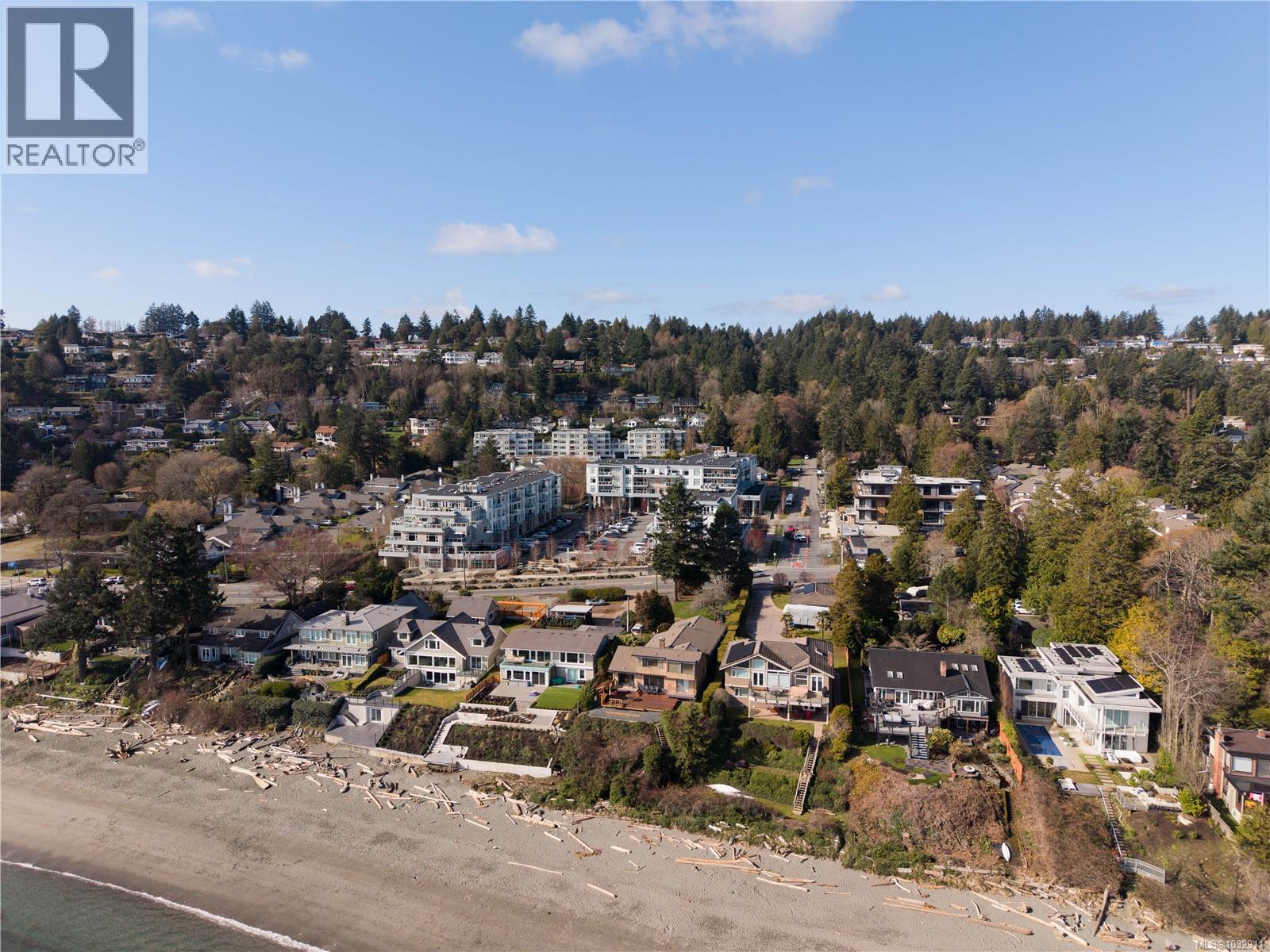 306 5110 Cordova Bay Road, Saanich