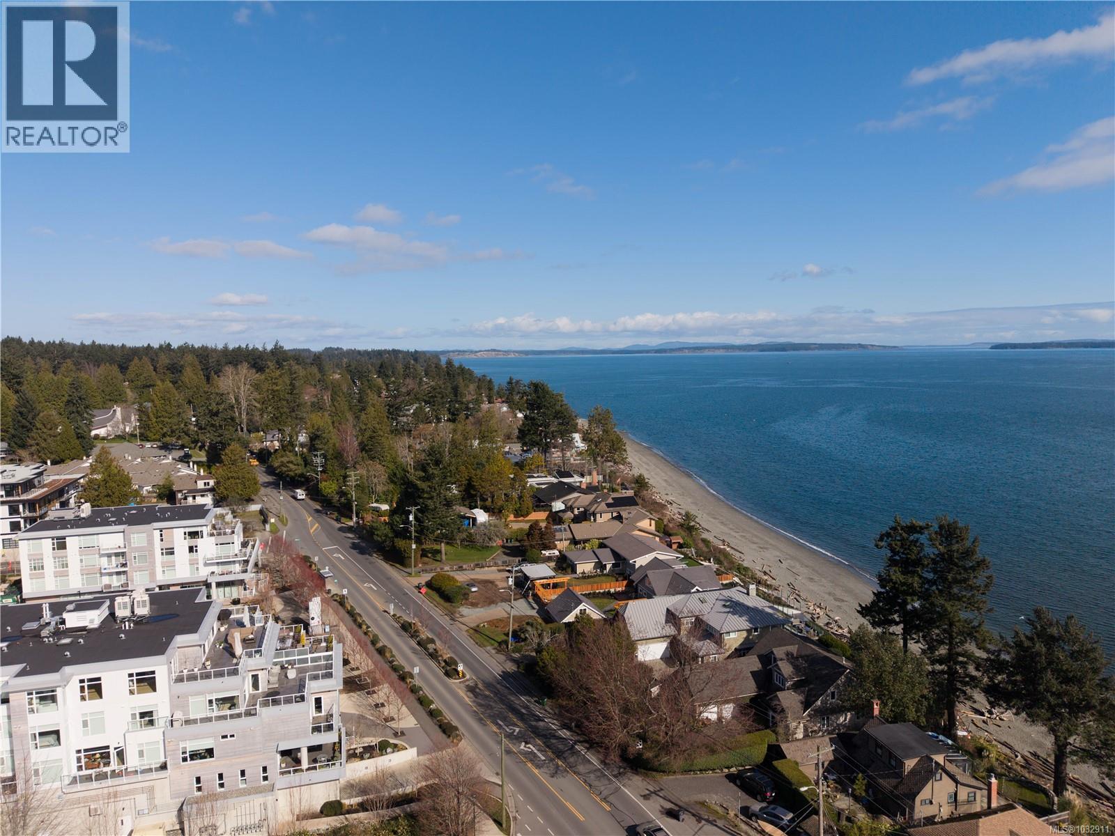 306 5110 Cordova Bay Road, Saanich