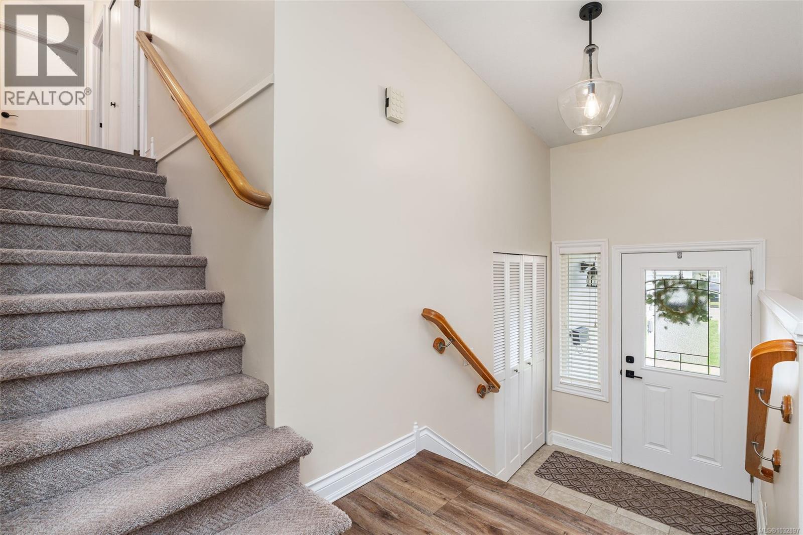 4510 Woodwinds Cres - 3