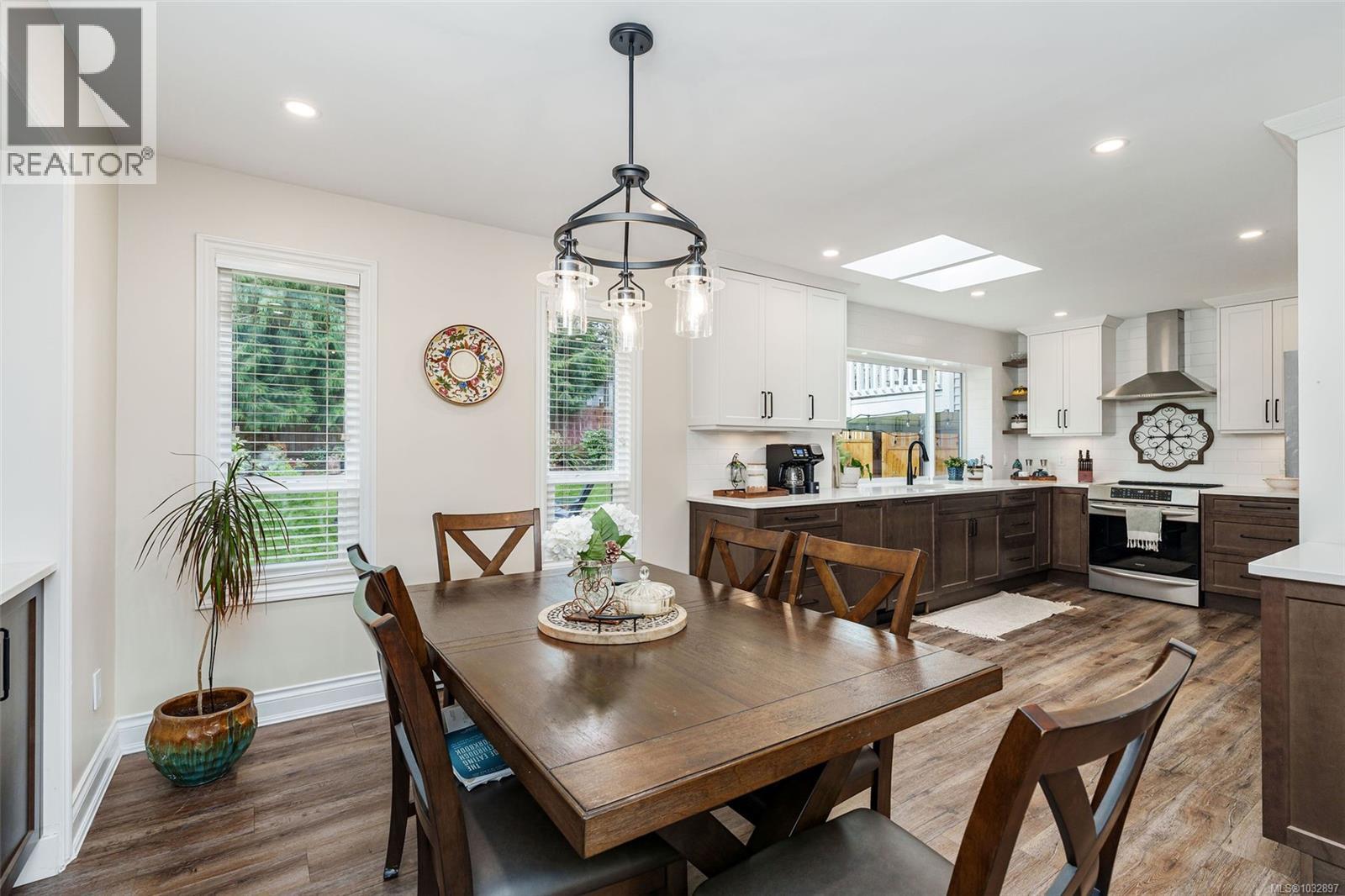 4510 Woodwinds Cres - 8