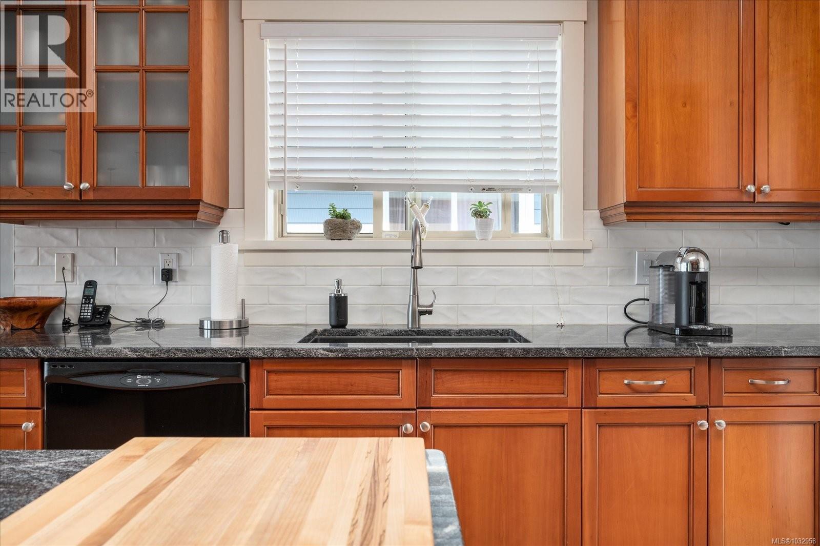 4567 Sheridan Ridge Rd - 25