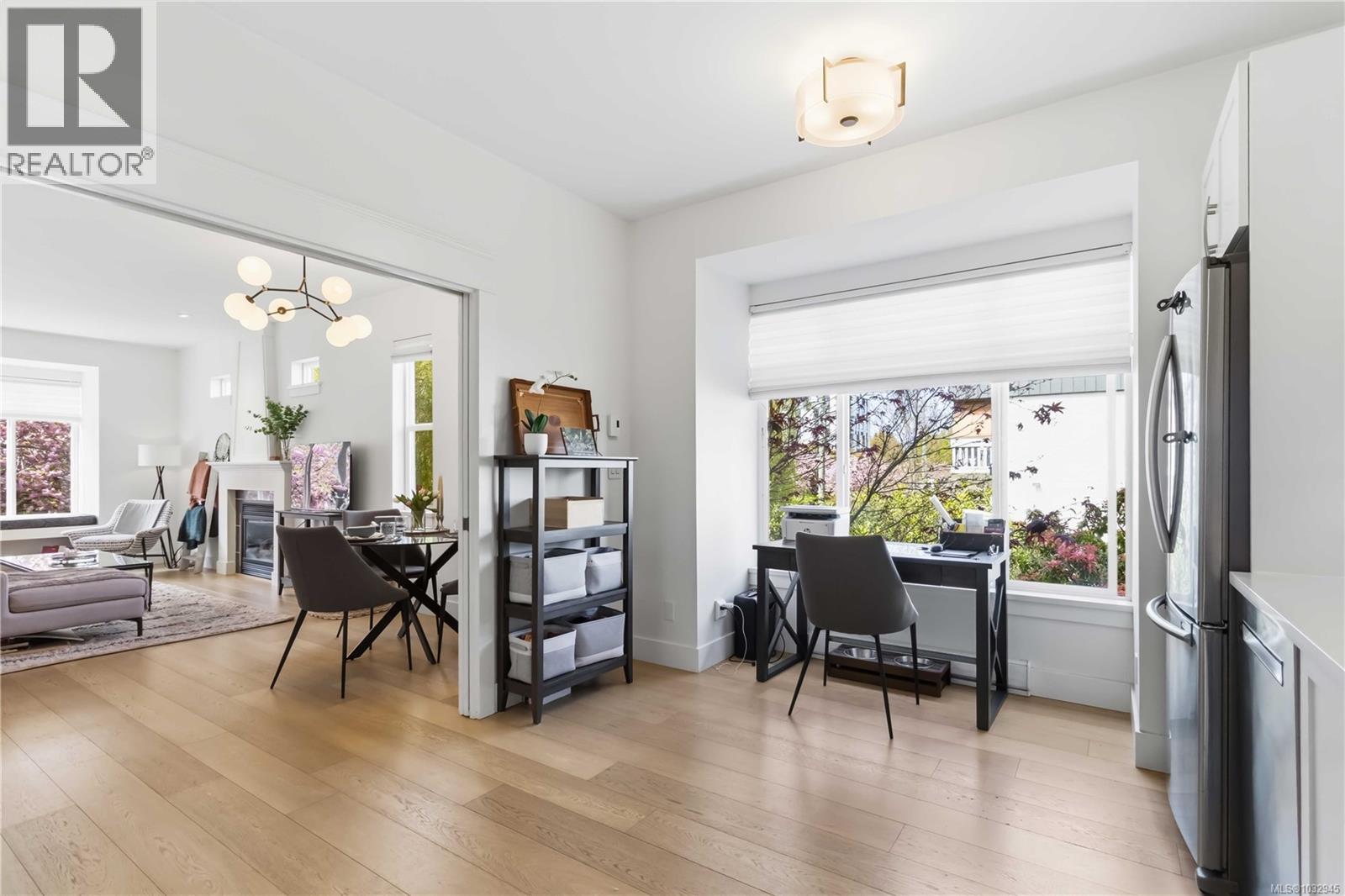 #1 1521 Belcher Ave - 16