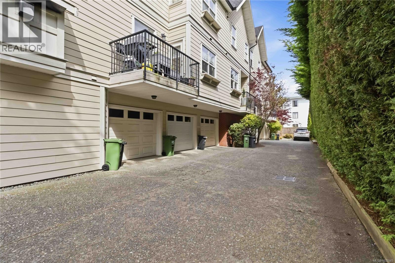 #1 1521 Belcher Ave - 35