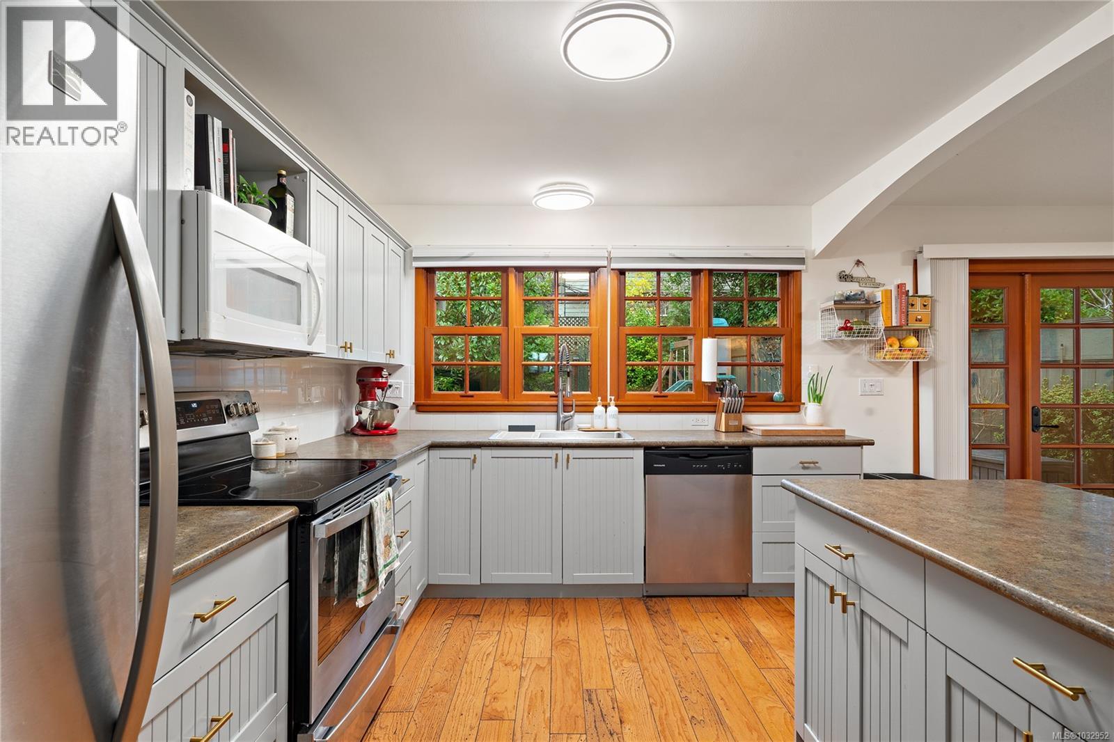 4000 Cedar Hill Rd - 3