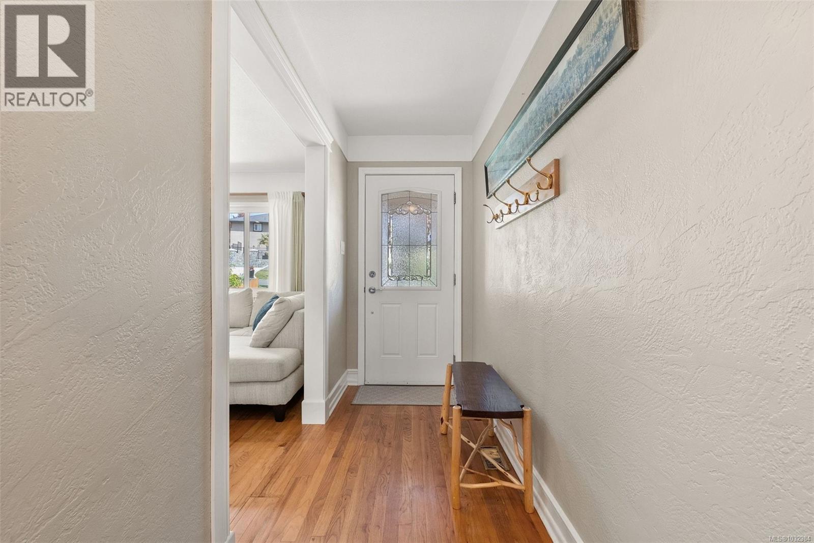  1094 Gosper Crescent, Esquimalt