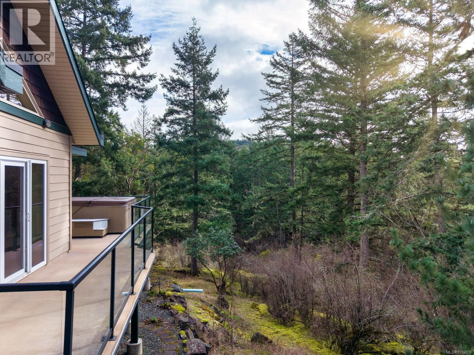  1450 White Pine Terrace, Highlands