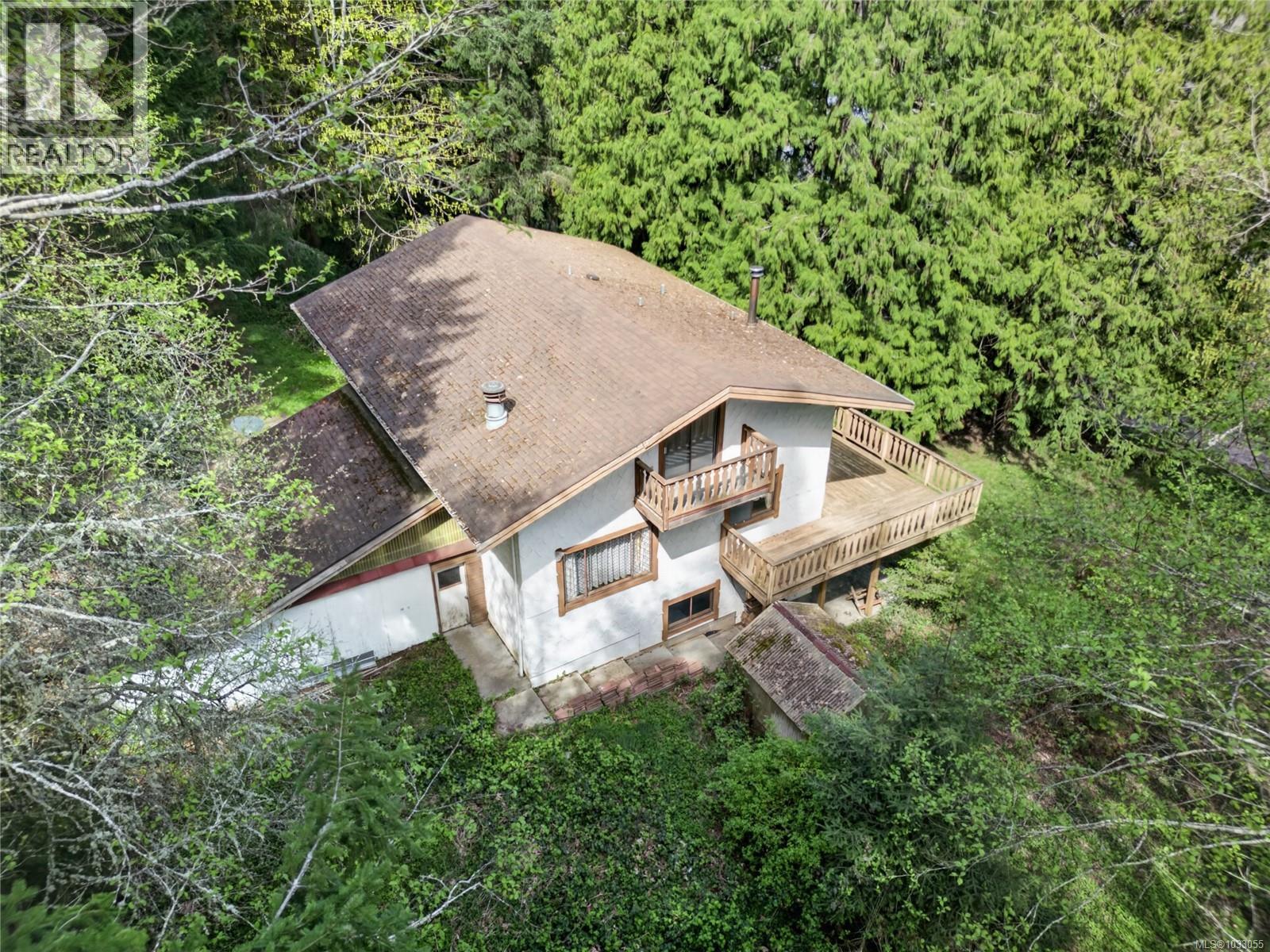 7191 ISLAND HWY - 77