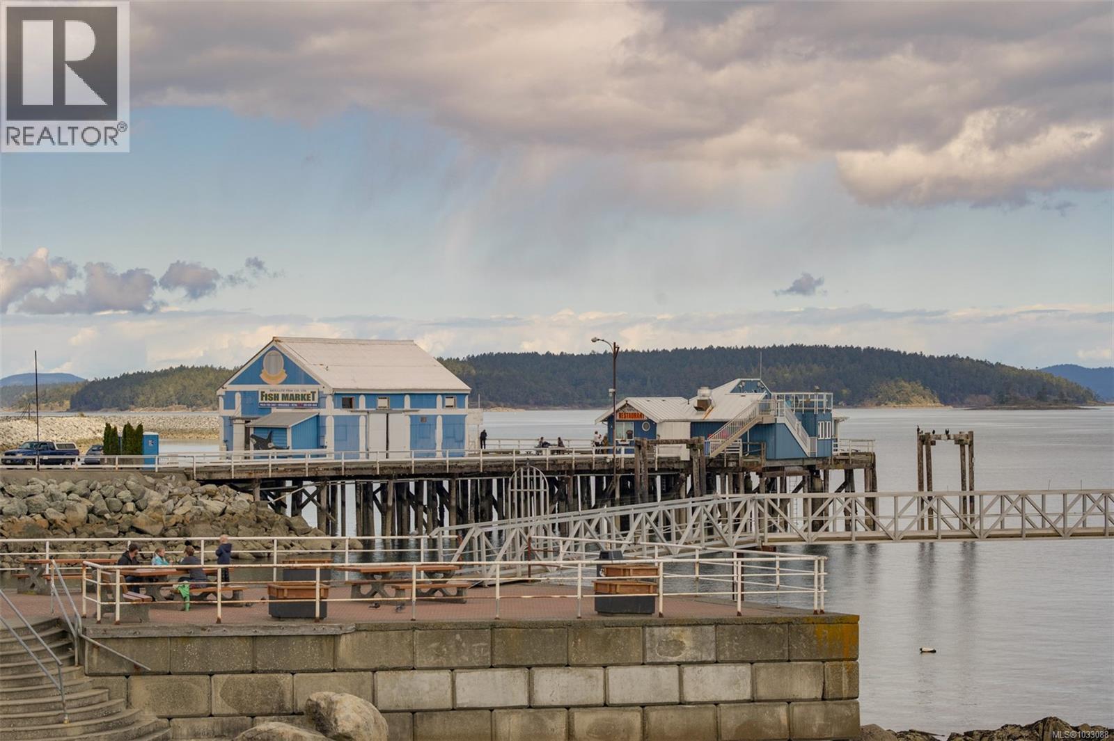 #401 9716 Third St - 26