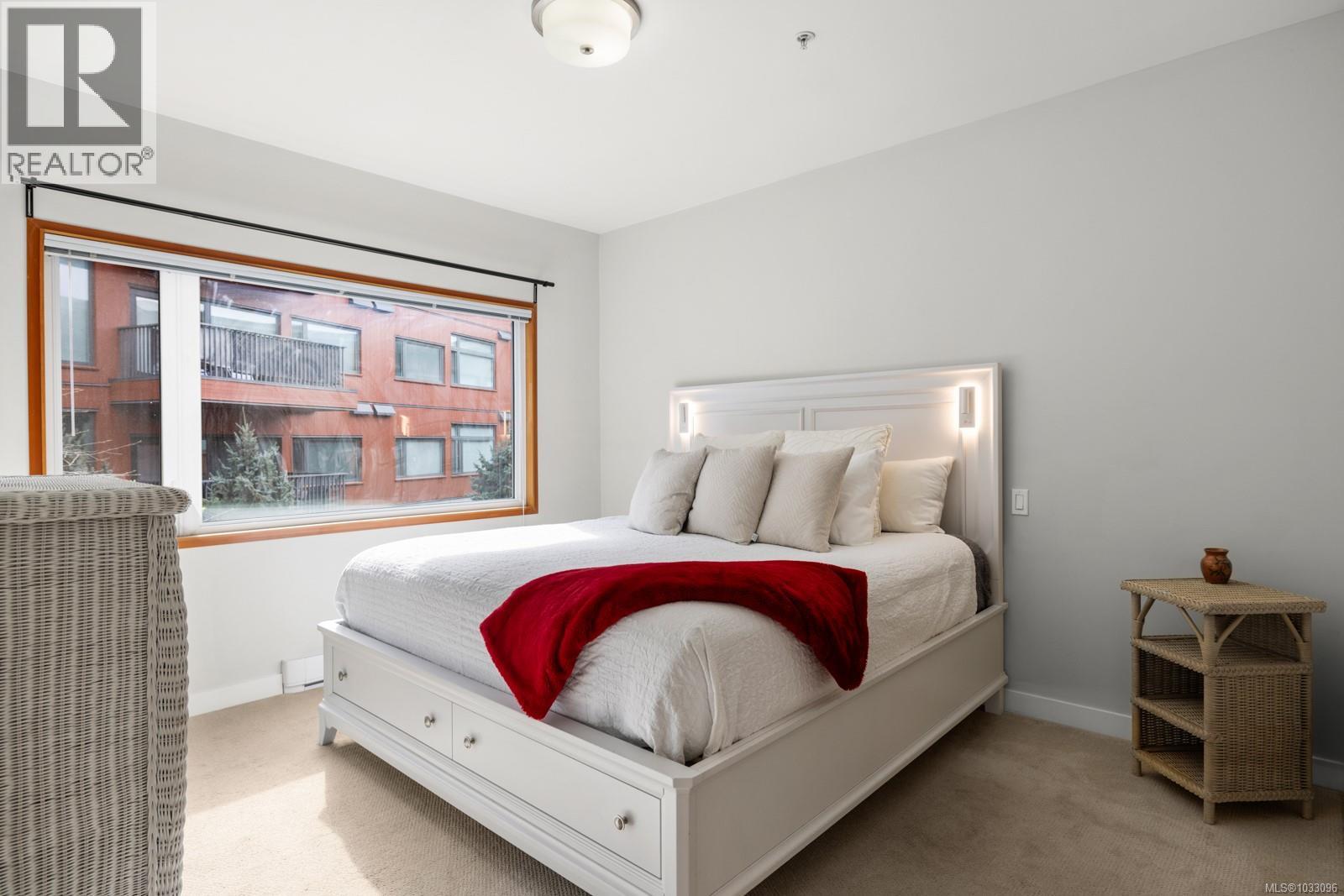 #207 150 Nursery Hill Dr - 16