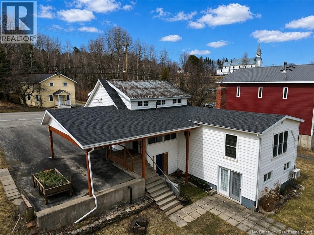 184 Main Street - Image 2
