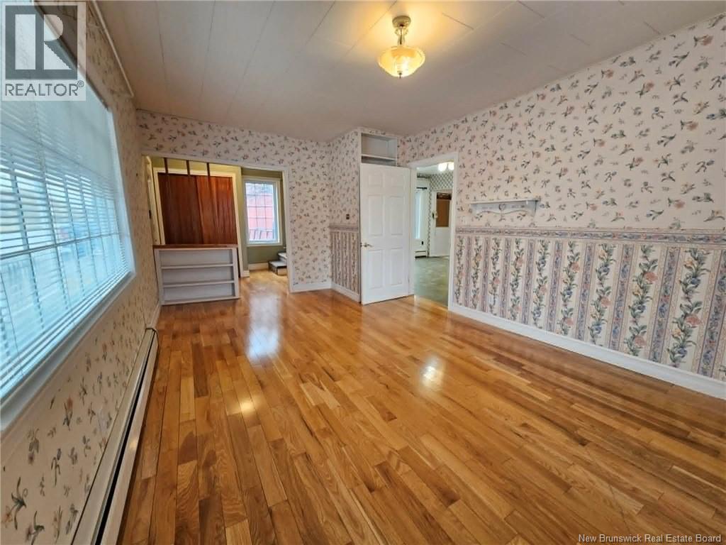 184 Main Street - 27