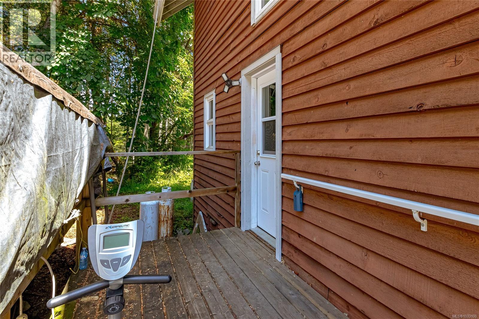 367 McCurdy Dr - 8