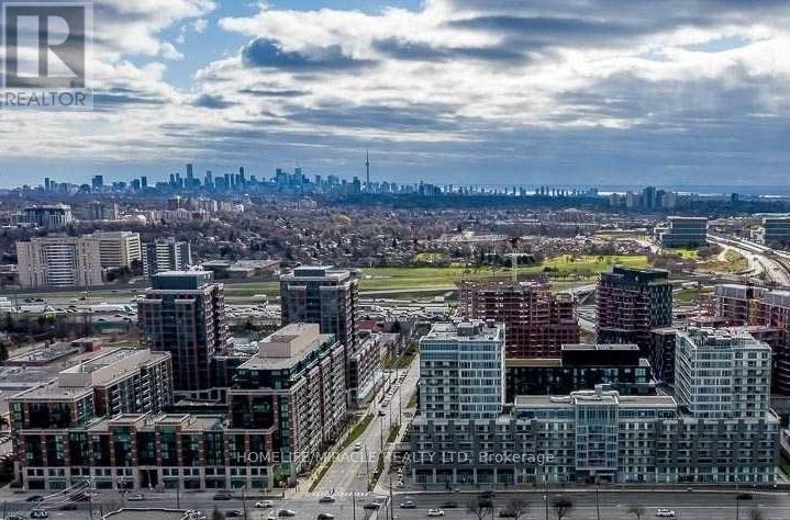 PH1402 - 555 WILSON AVENUE W