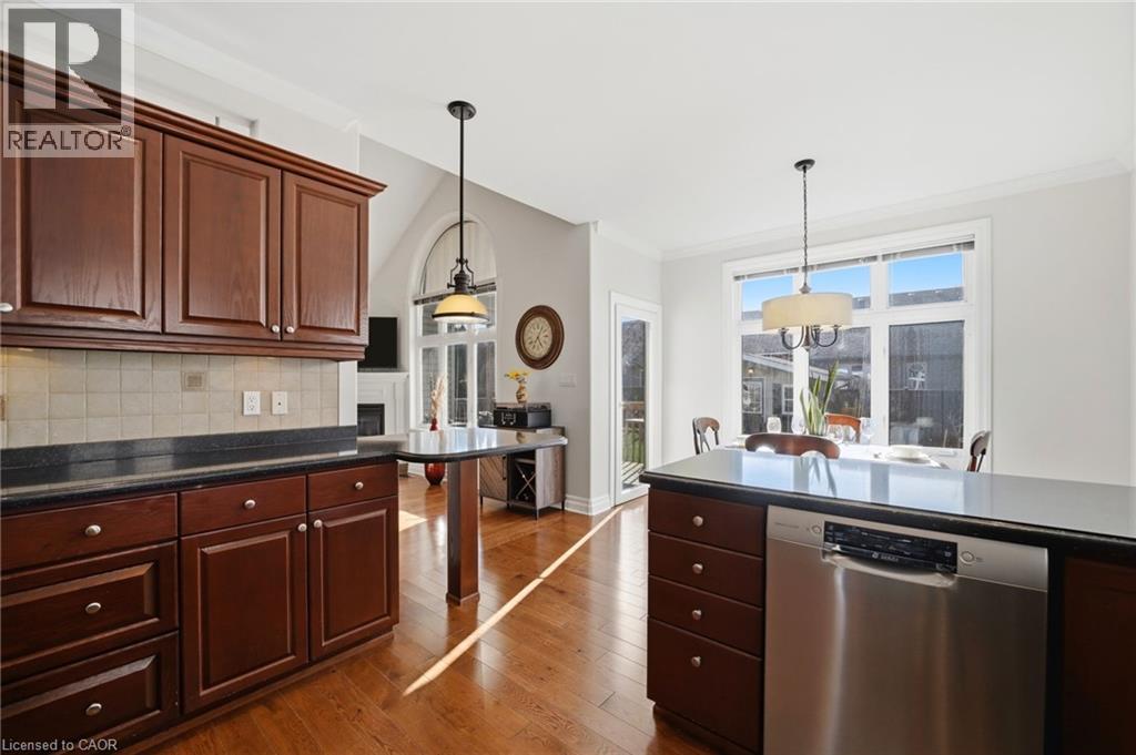 14 FISHER Drive - 12
