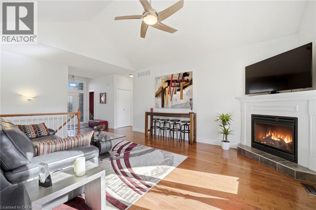 14 FISHER Drive - 11