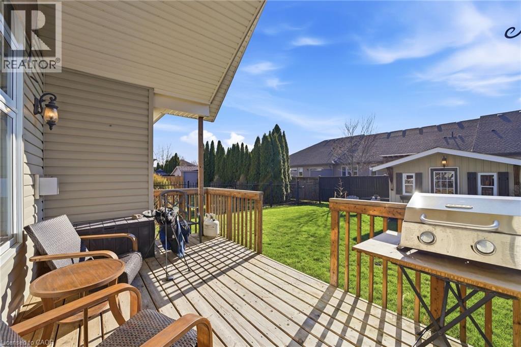 14 FISHER Drive - 35