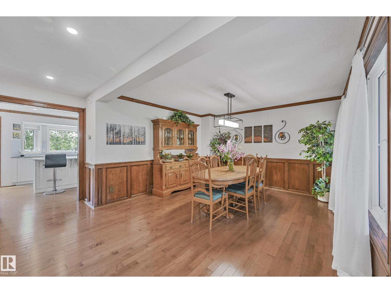 #11-474012 RGE ROAD 242 - 28