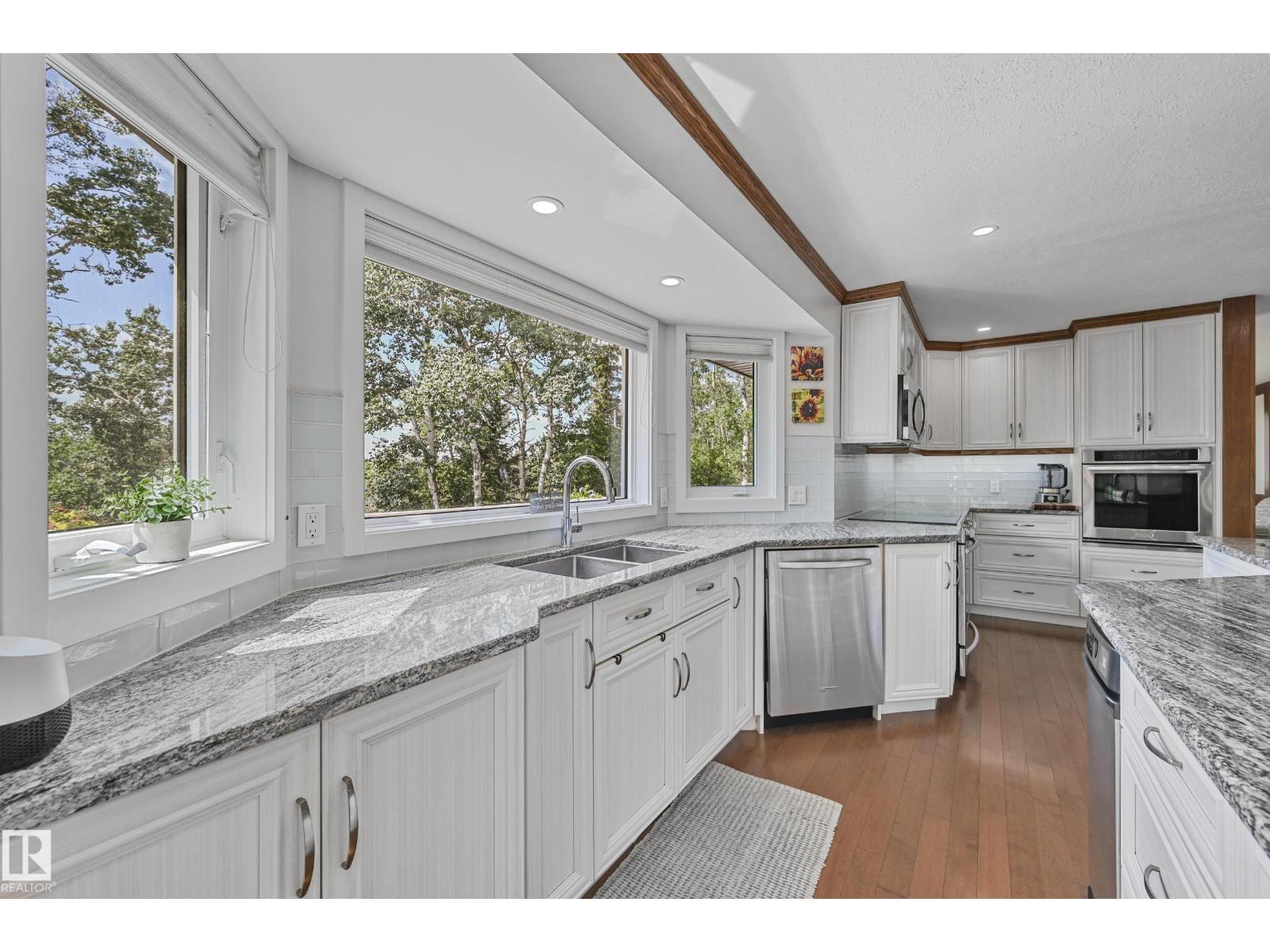 #11-474012 RGE ROAD 242 - 21