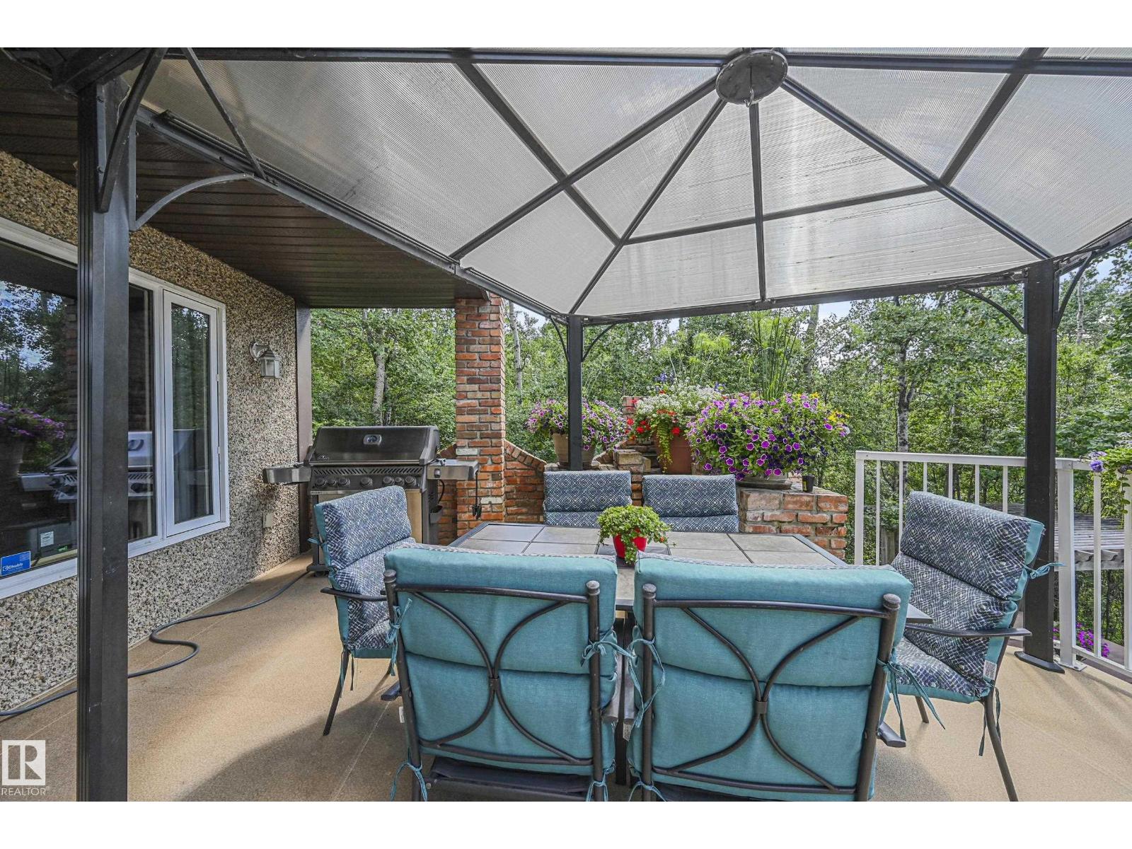 #11-474012 RGE ROAD 242 - 49