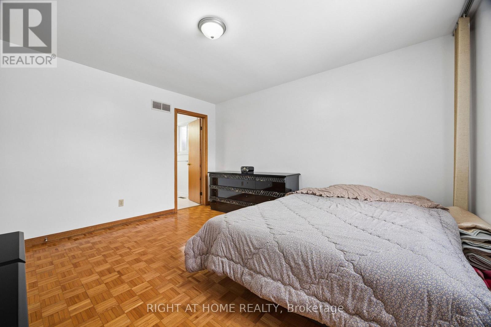 126 HOMESTEAD ROAD - 20