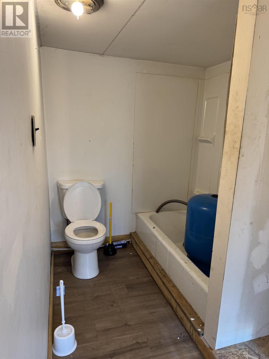 91 Upper Cross Road — photo 16