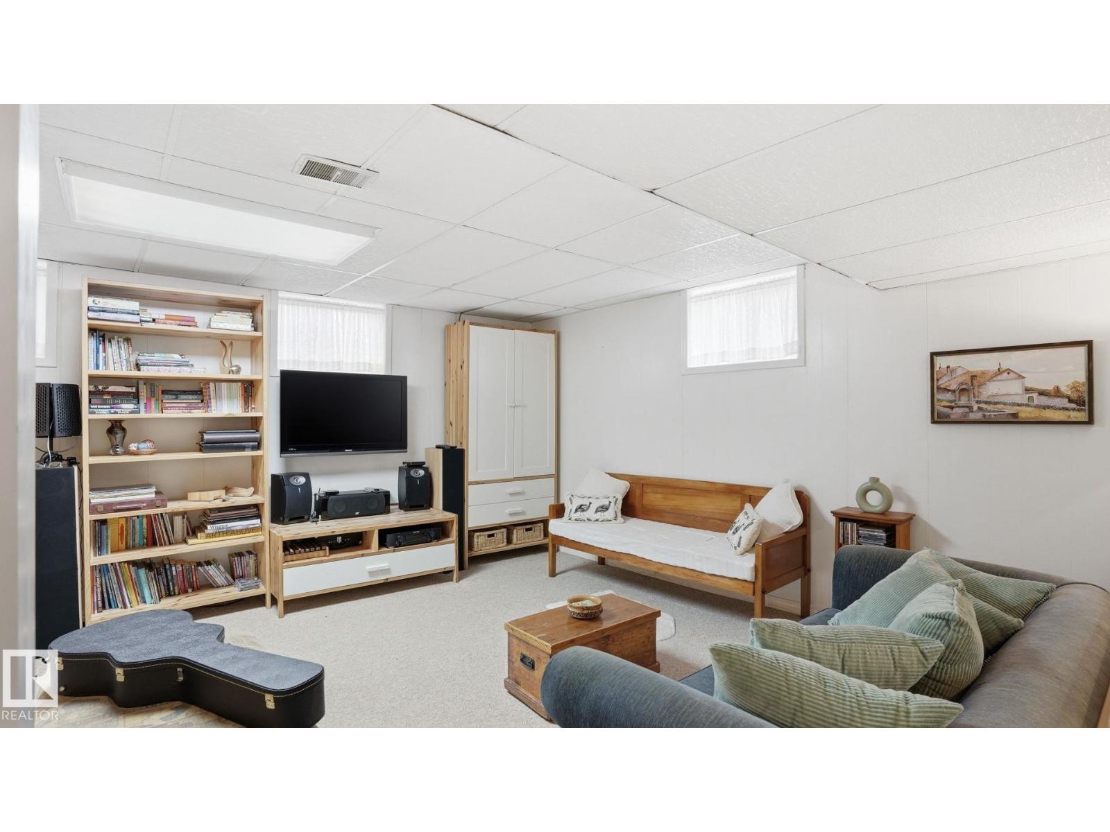 9002 120 ST NW, Edmonton