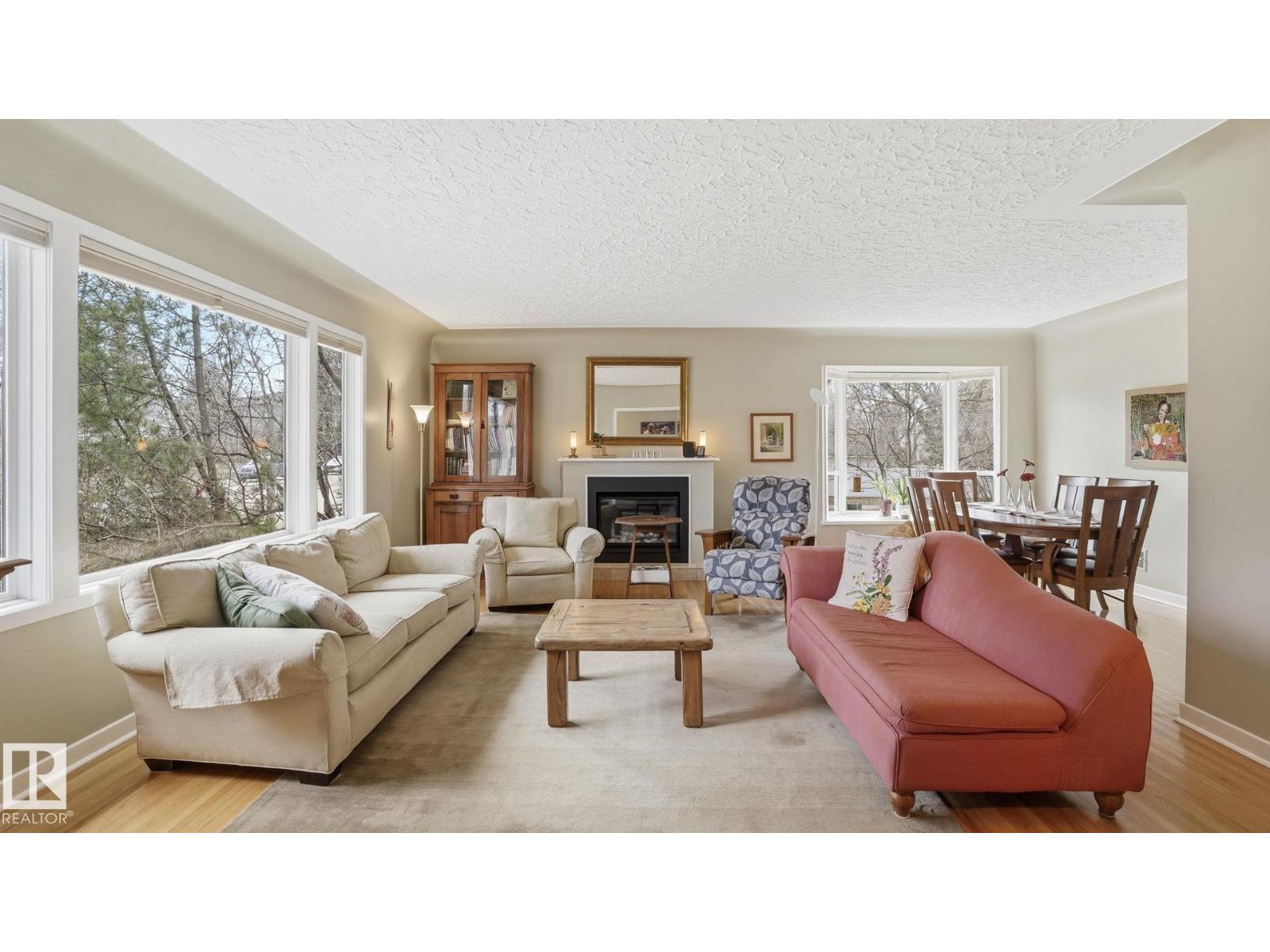 9002 120 ST NW, Edmonton