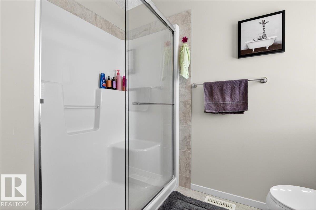 19721 27 AV NW, Edmonton