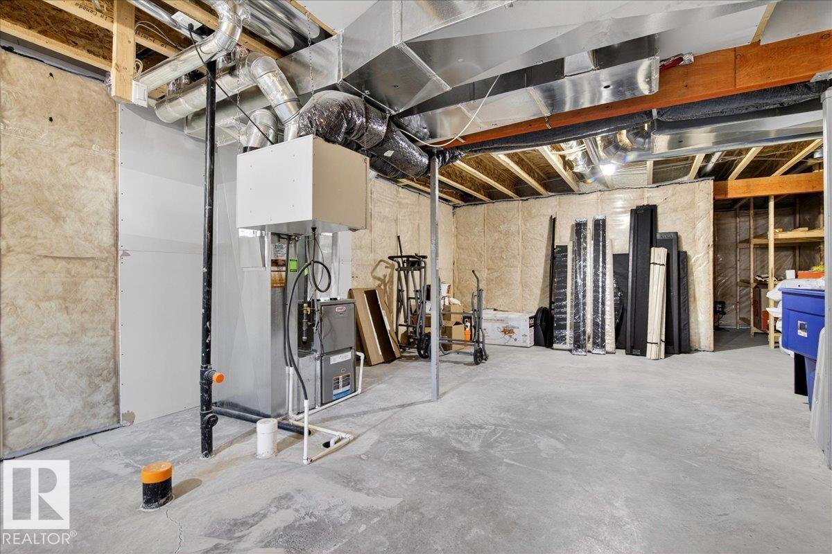 19721 27 AV NW, Edmonton